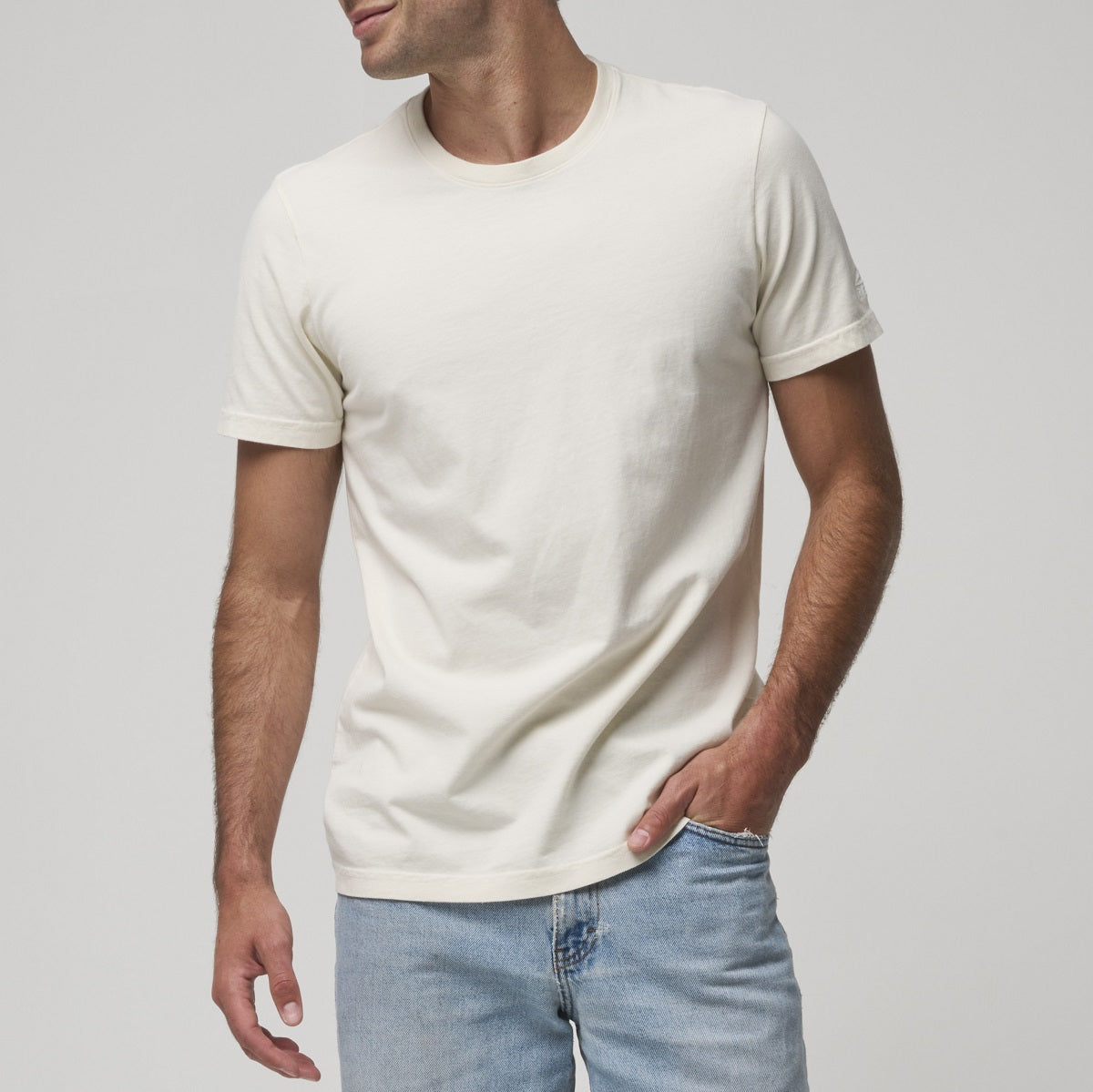 Marte Short Sleeve Tee - Image 4