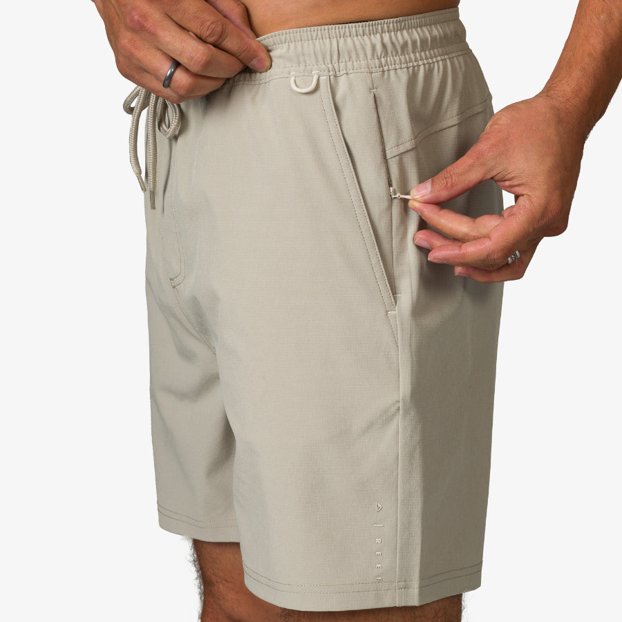 Alternative view of Rushmore Hybrid Short