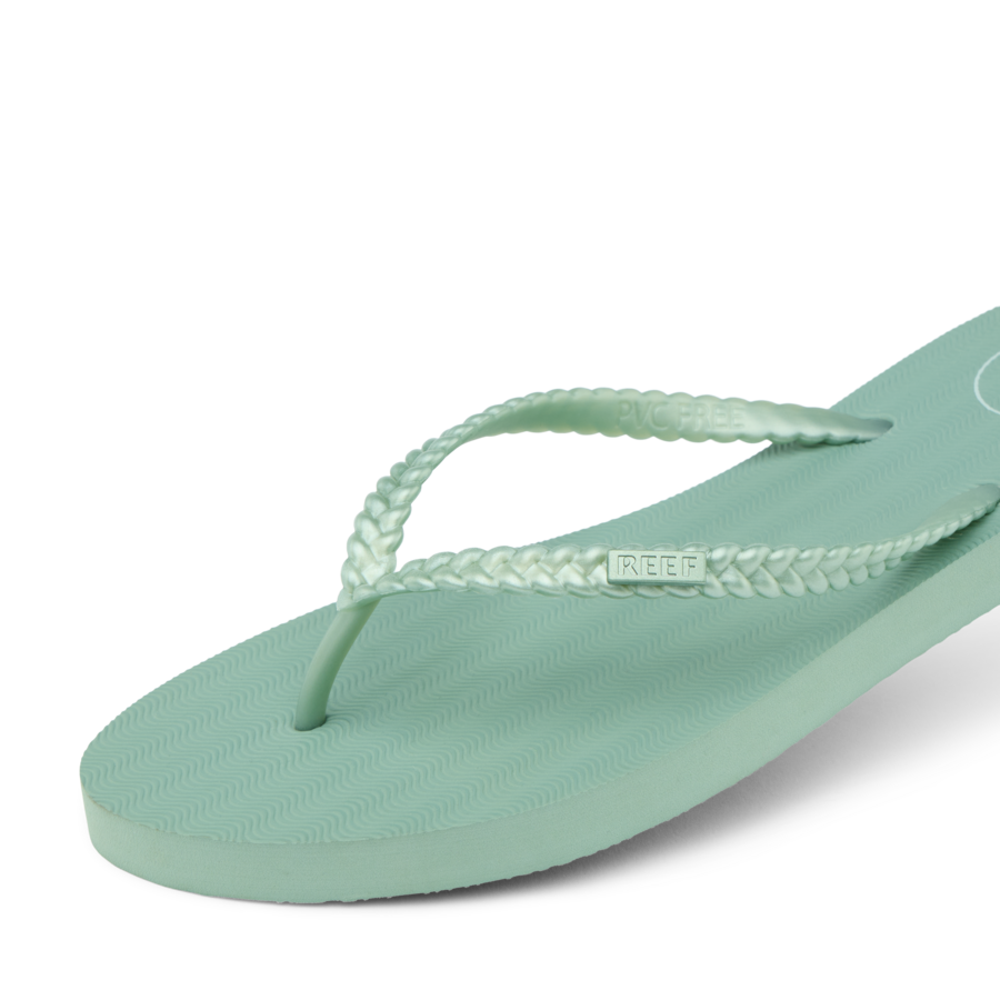 Alternative view of Seaside Twist